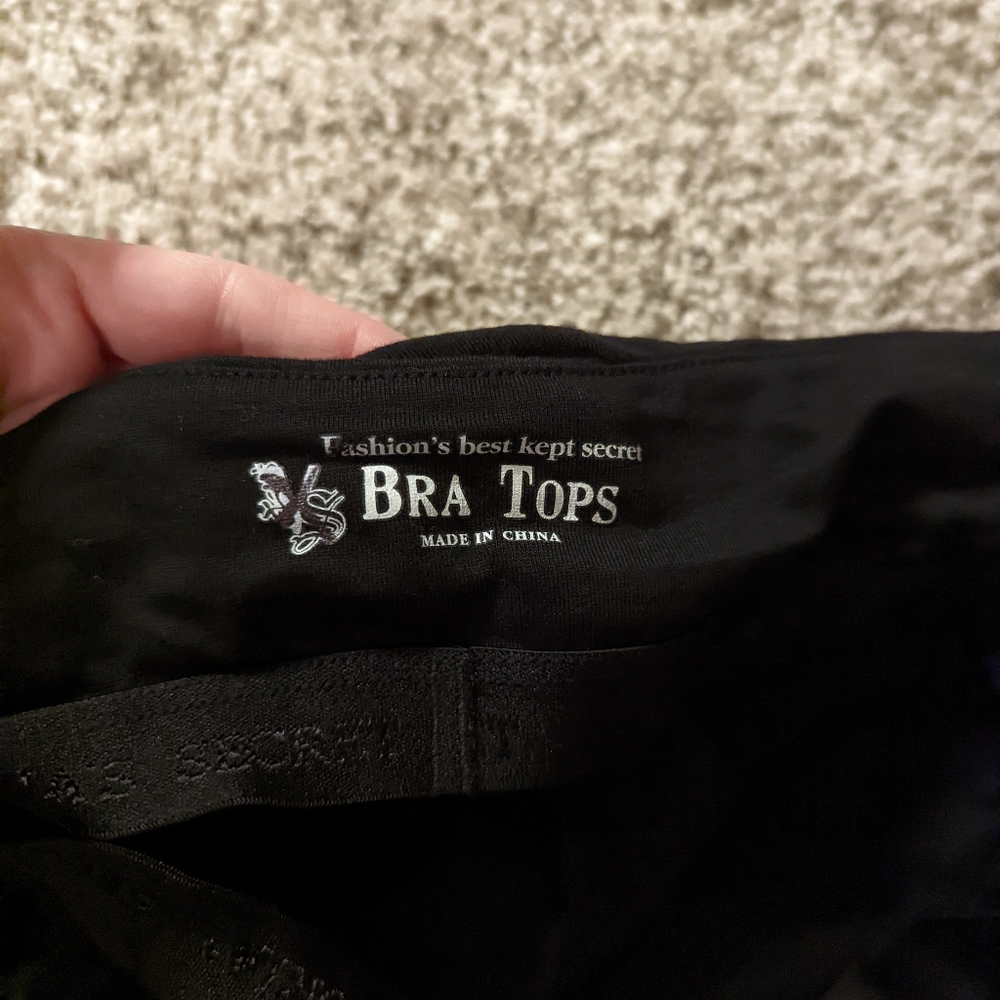 halter top. - Picture 4 of 4